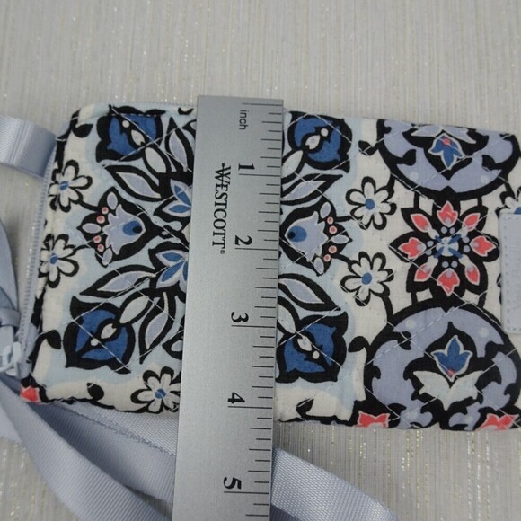 Vera Bradley Lisbon Medallion RFID Mini Cellphone ID Crossbody Bag Factory Style - Picture 9 of 10